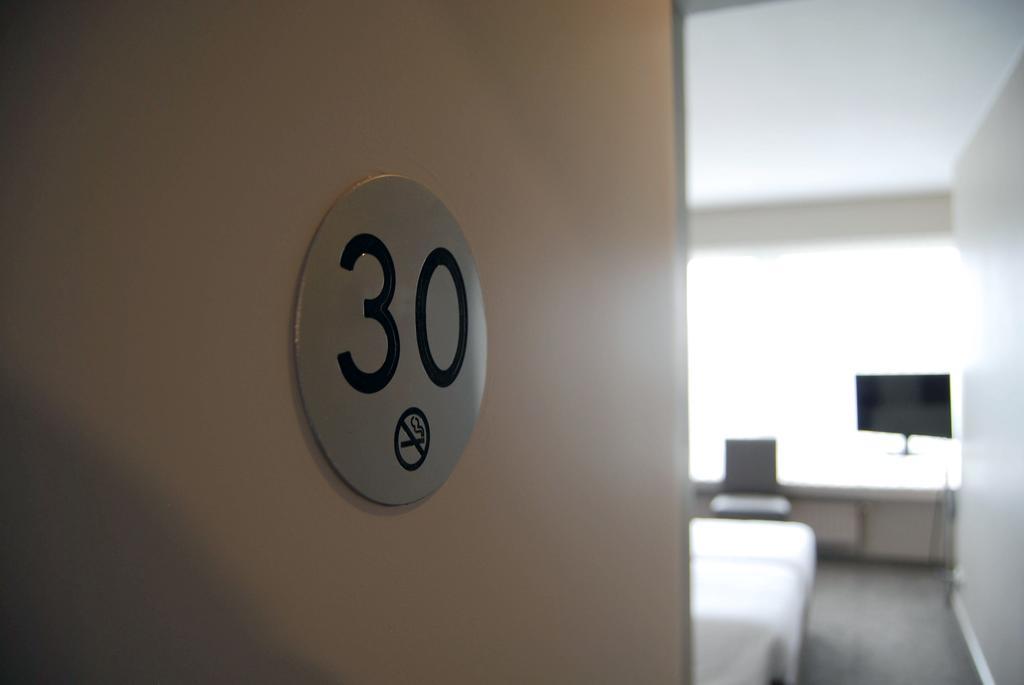 Hotel Melinda Oostende Bagian luar foto