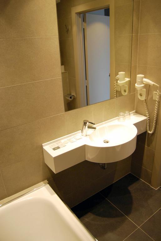 Hotel Melinda Oostende Bagian luar foto