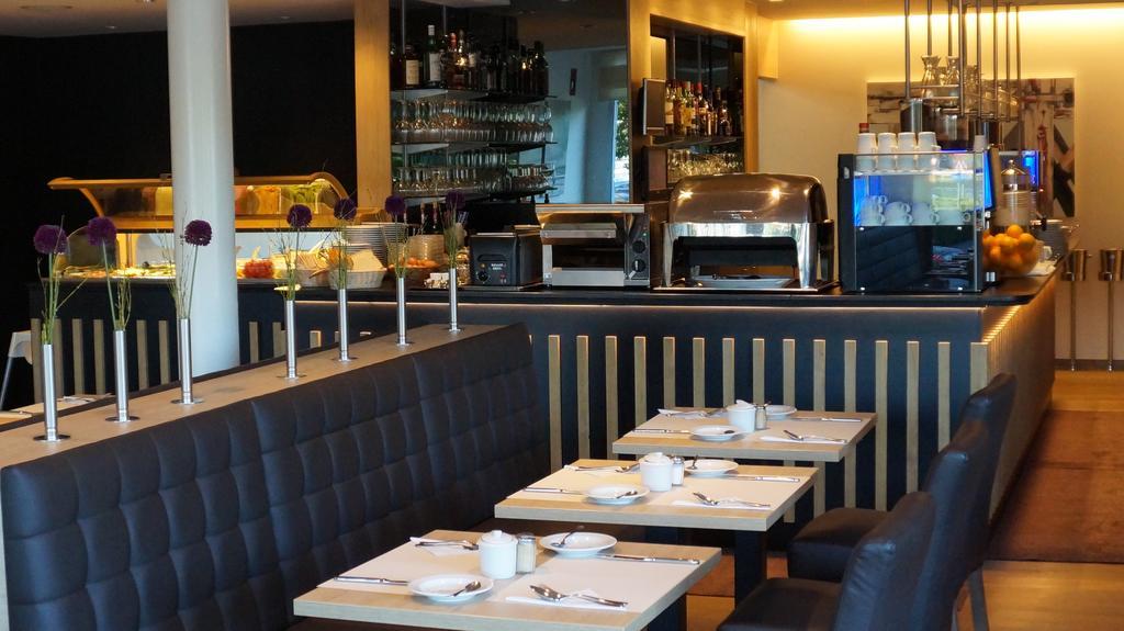 Hotel Melinda Oostende Bagian luar foto