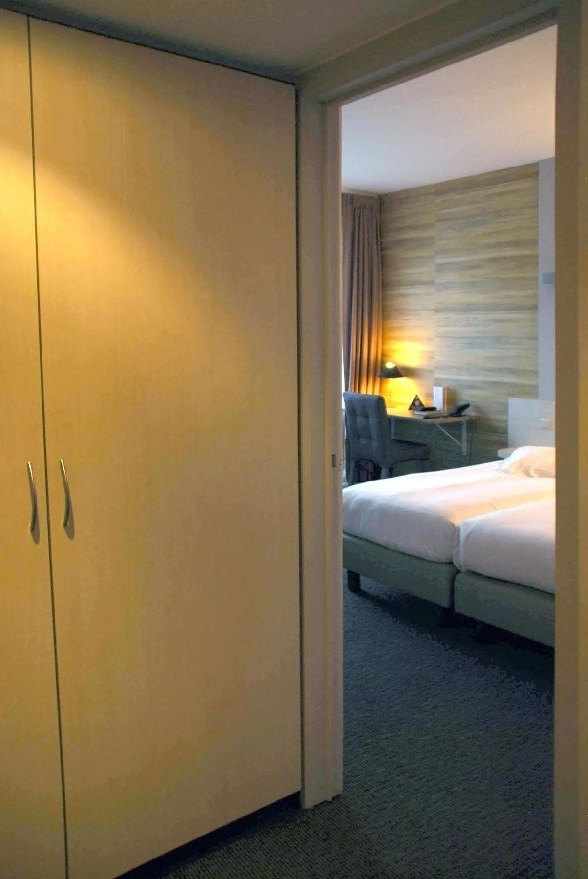 Hotel Melinda Oostende Bagian luar foto